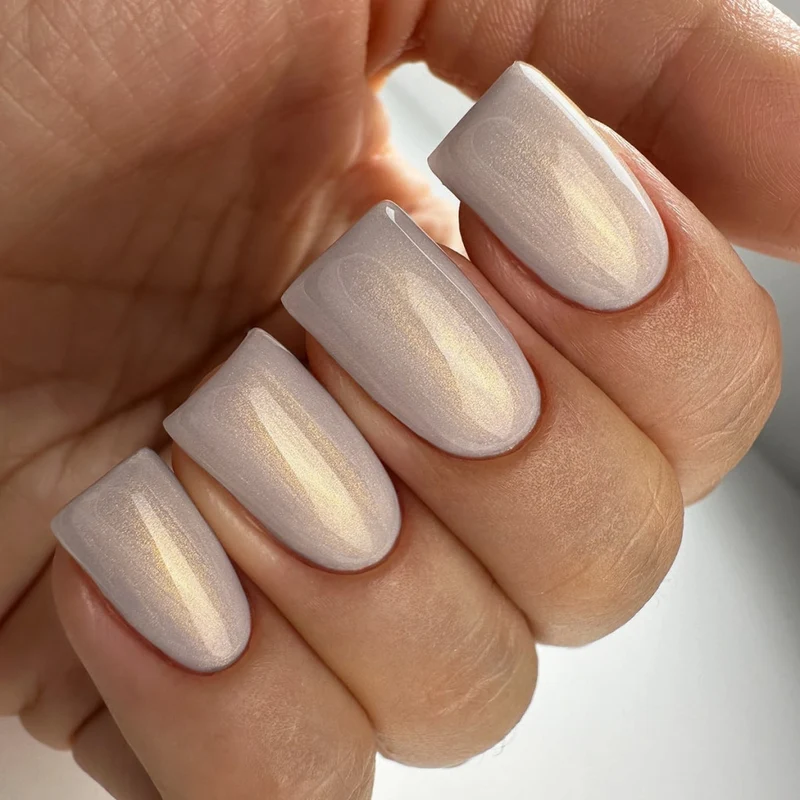 PNB sparkling white gel nail polish 100 Pearly Dawn