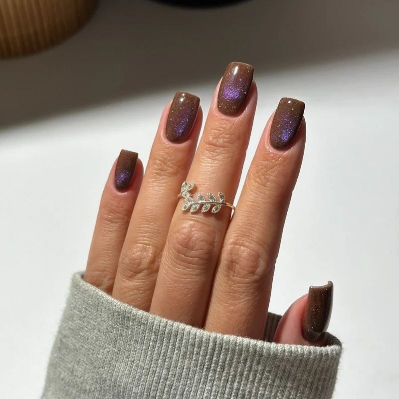 827 AI Brown - UV Nagellack 7ml Semilac