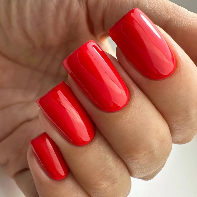 PNB red gel nail polish 147 L’Amour