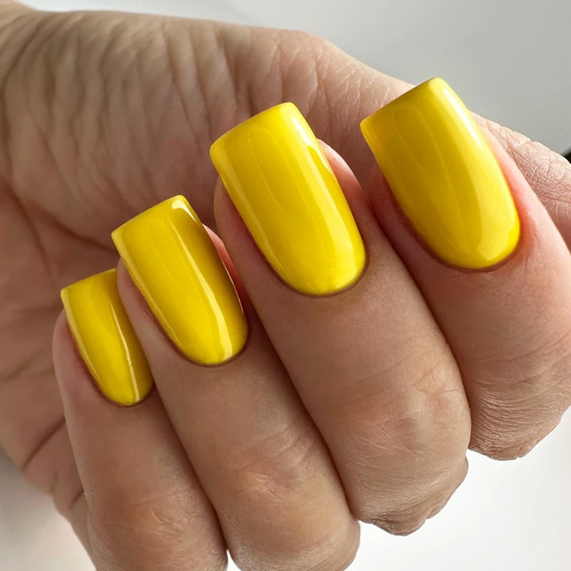 PNB yellow gel nail polish 141 Sunshine