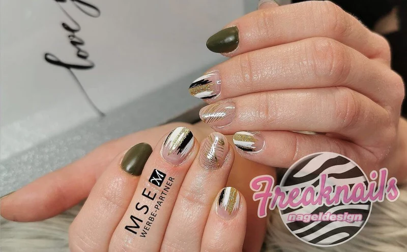 #082 Premium-PURE Color Gel 5ml Black Velvet