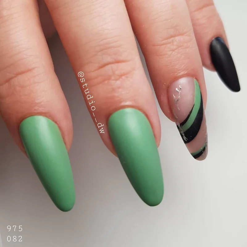 #082 Premium-PURE Color Gel 5ml Black Velvet