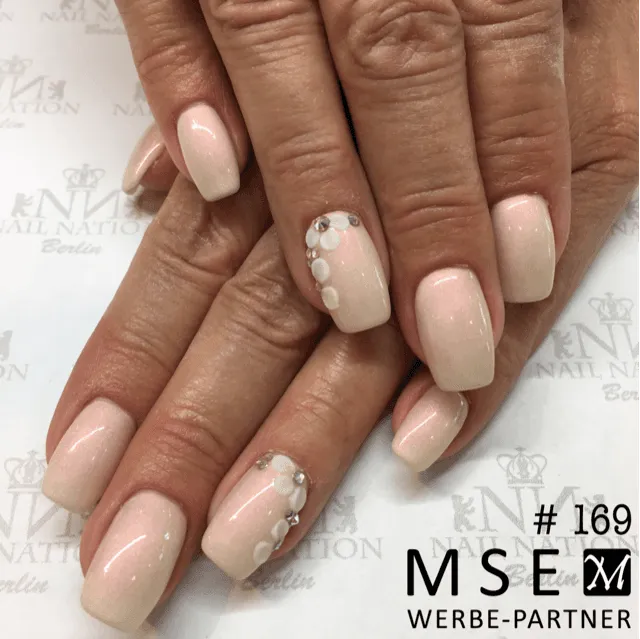 #169 Premium-EFFEKT Color Gel 5ml Heller Nudeton mit rose-goldenem Perleffekt