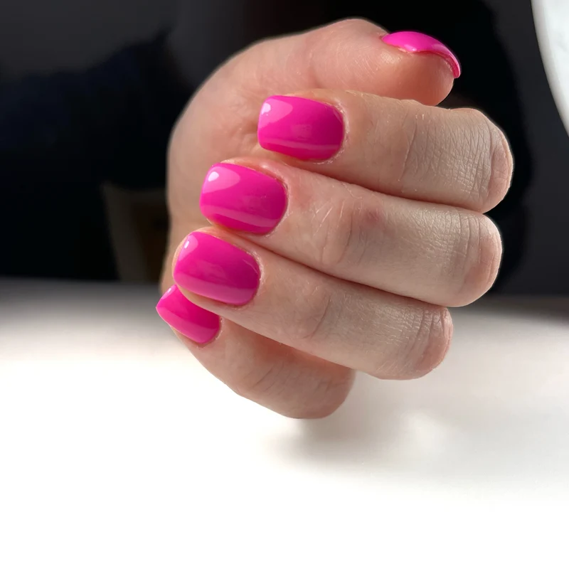 PNB fuchsia gel nail polish 256 Pink Boom