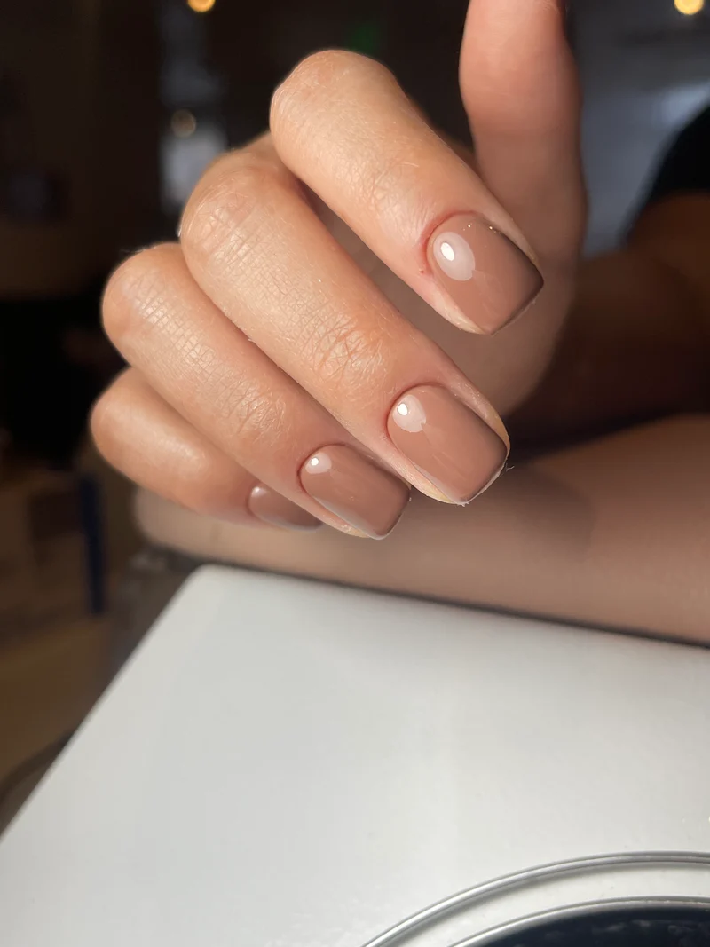 PNB brown gel nail polish 122 Mocha