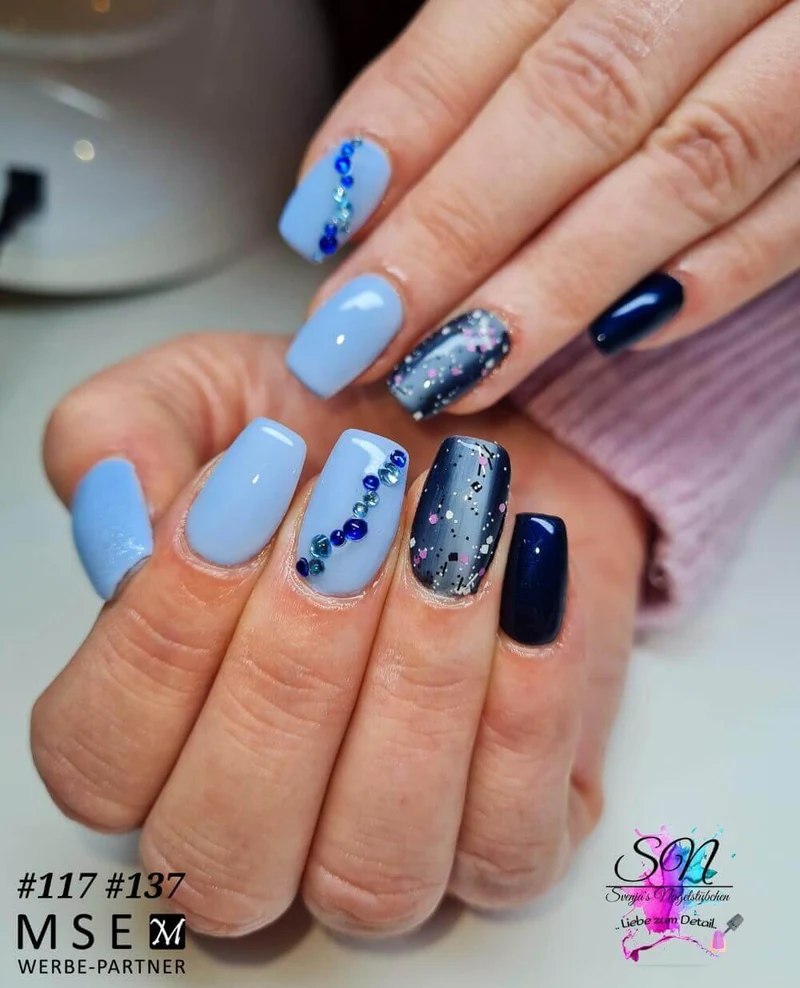 #137 Premium-EFFEKT Color Gel 5ml Sehr dunkles Blau mit blauem Perlglanz