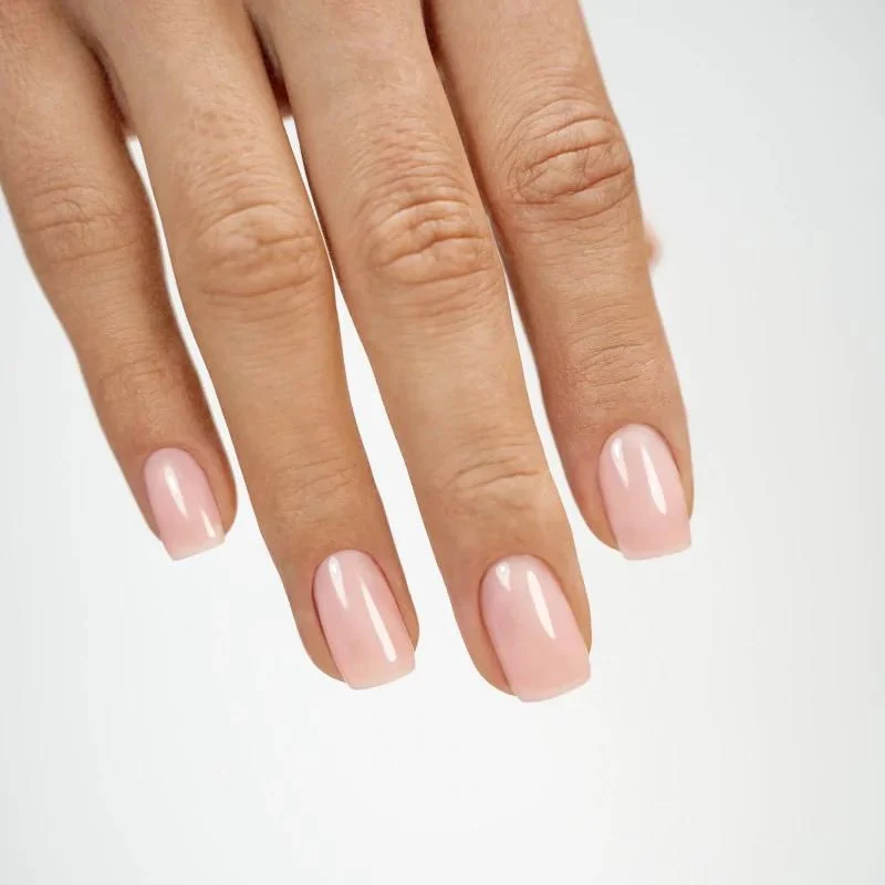 ESSENCE - OHNE HEMA UV Nagellack 7ml ECLAIR