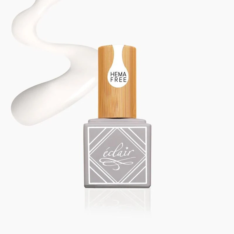 YANG - WEISS OHNE HEMA UV Nagellack 7ml ECLAIR