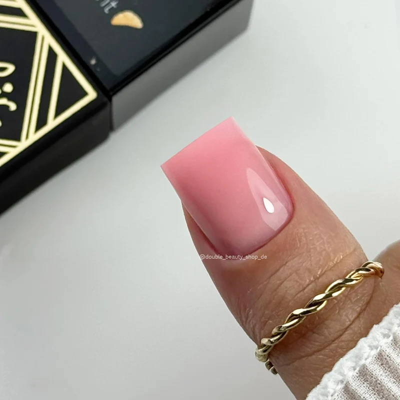 CROISSANT - UV Nagellack 7ml ECLAIR
