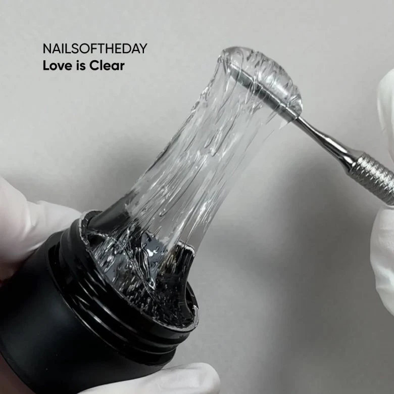 Clear Love Is - Gum Gel 15g NAILS OF THE DAY
