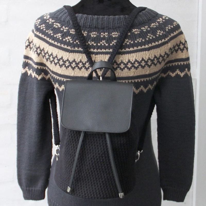 Taschenklappe mit Magnetknopf - Schwarz/Bronze