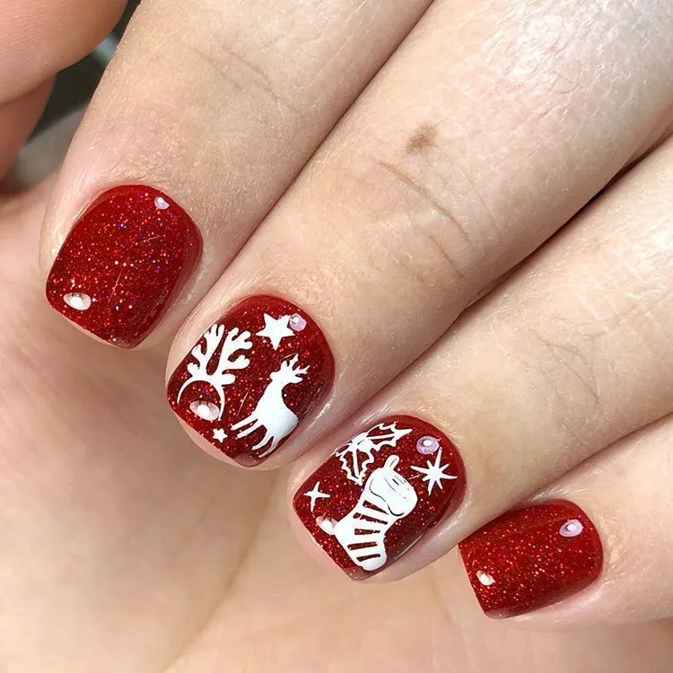 Swanky Stamping Snowflake. Holiday, Christmas nail stamping plates 052