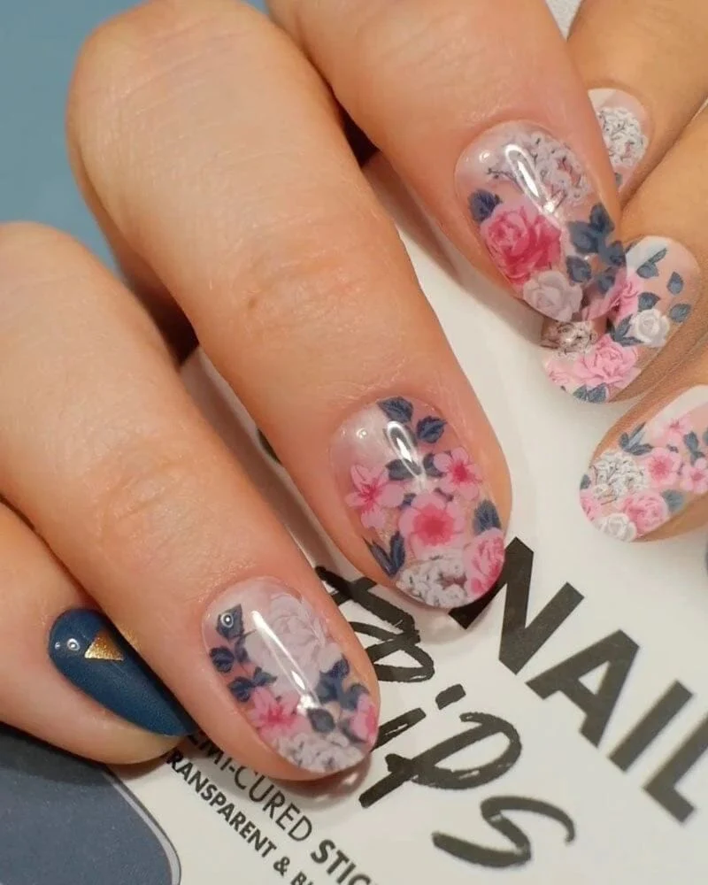 KISS FROM A ROSE - Gel Nail Strip (Gel Wraps) MoYou London