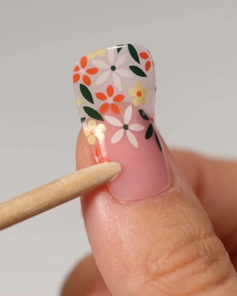 01 LINDSEYSBEAUTYLOUNGE1 - Gel Nail Strip (Gel Wraps) MoYou London