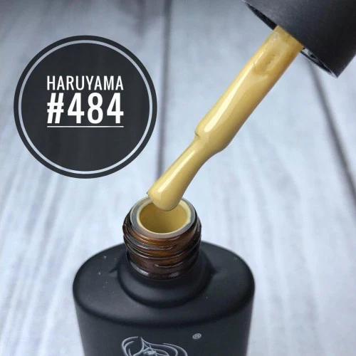 Haruyama Yellow gel nail polish 484