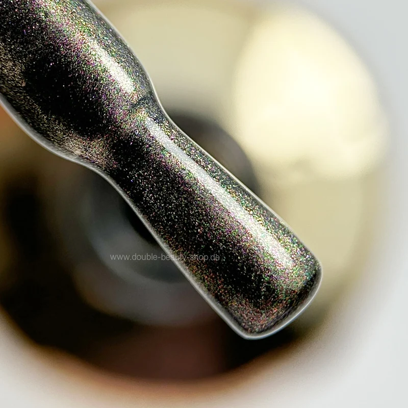 CG06 - CAT EYE UV Nagellack ohne Hema 8ml MAKEAR