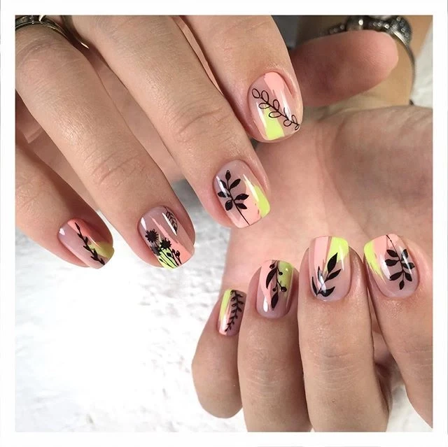 Swanky Stamping leaf nail stamping plates 040