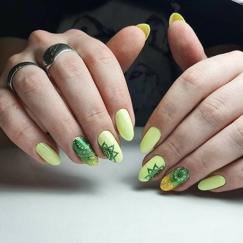 Swanky Stamping polish, metallic green Met08