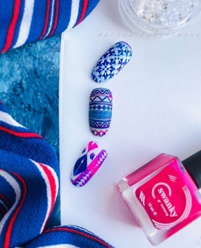 Swanky Stamping polish, Blue 008