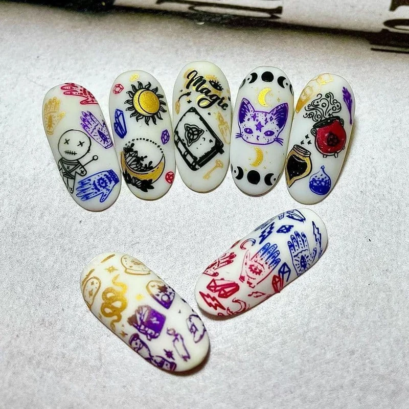 Swanky Stamping Halloween magic nail stamping plates 090