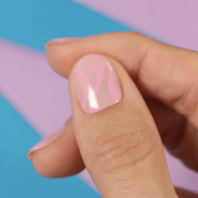 01 PEACHINAILS - Gel Nail Strip (Gel Wraps) MoYou London