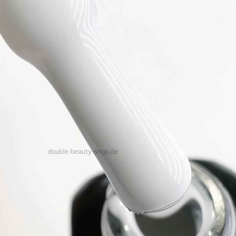 MILKY WHITE Mega Base (Rubber Base coat) 15 ml VICTORIA VYNN