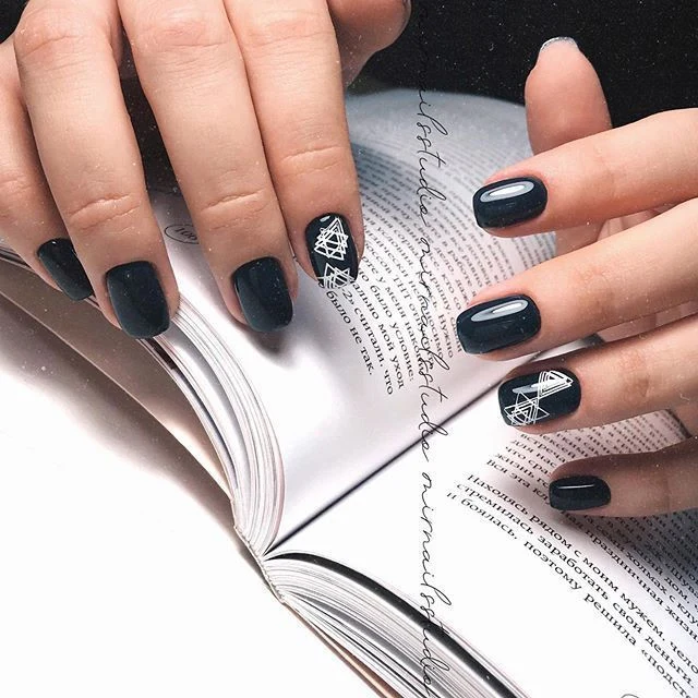 Swanky Stamping geometric nail stamping plates 04