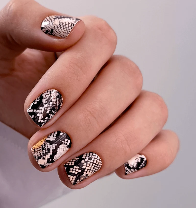 Nagelfolie Hisser - Nail Wraps by Provocative Nails