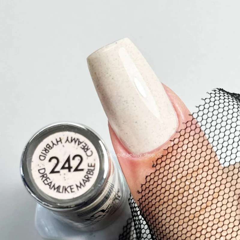 242 Dreamlike Marble — Gel polish Pure Creamy 8ml VICTORIA VYNN