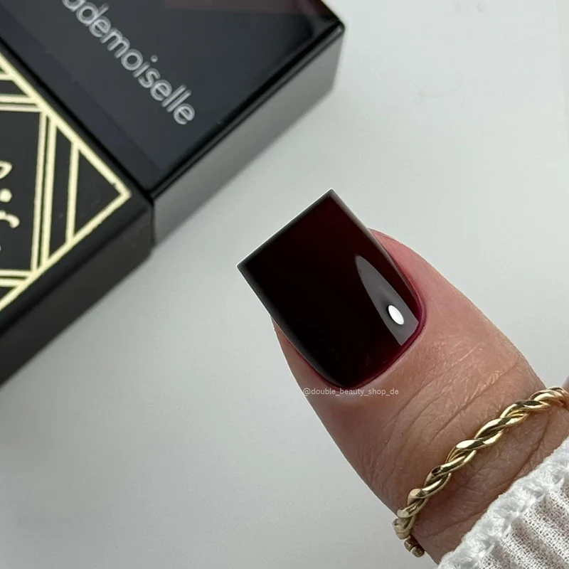 MADEMOISELLE - UV Nagellack 7ml ECLAIR