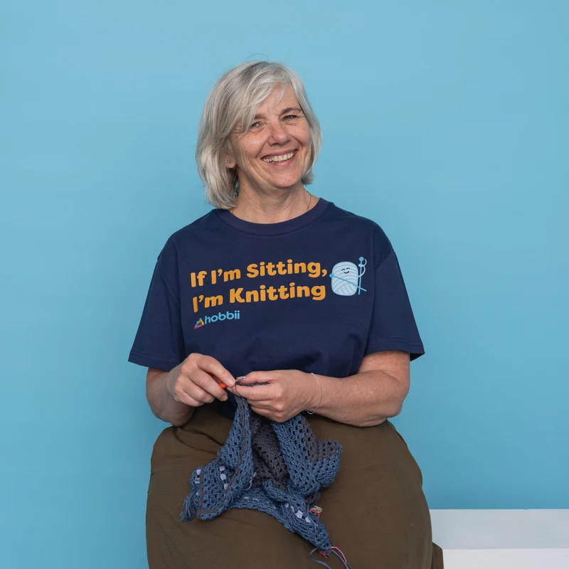 Sitting Knitting T-shirt - Yarniis (Limited Edition)