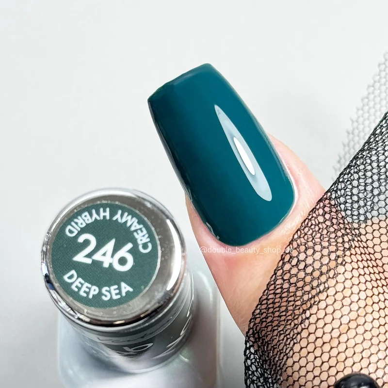 246 Deep Sea — Gel polish Pure Creamy 8ml VICTORIA VYNN