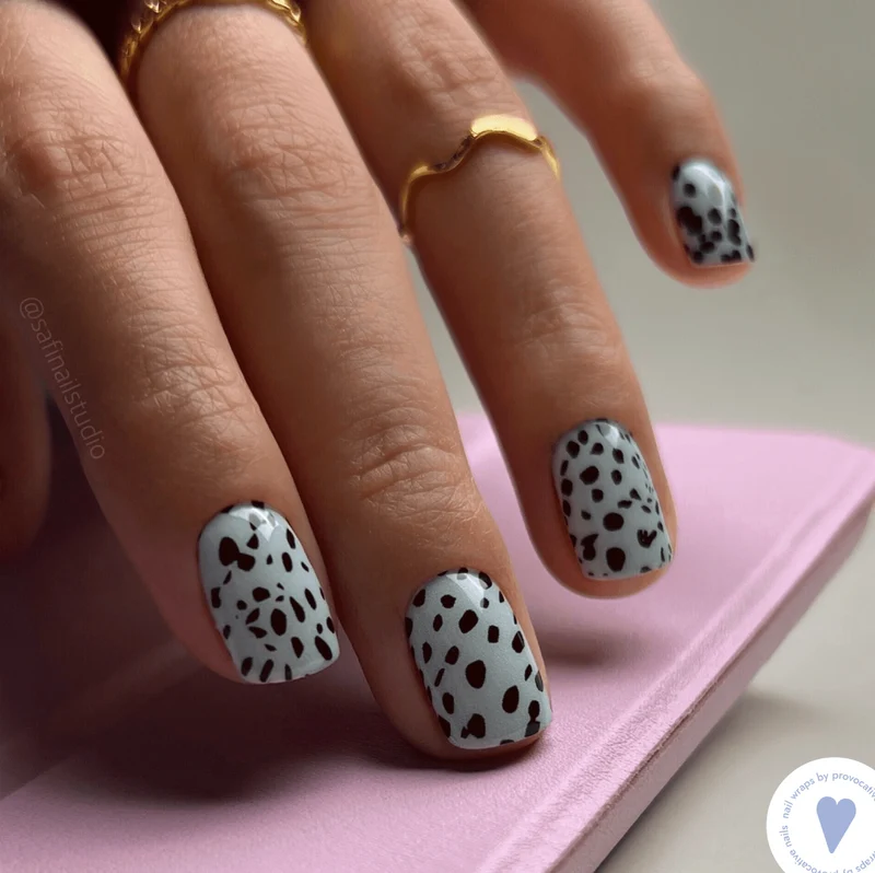 Nagelfolie Blue gepard - Nail Wraps by provocative nails & safinailstudio