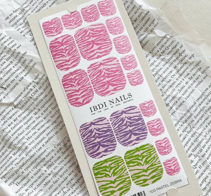 103 PASTEL ZEBRA - PEDIKÜRE Nail Wraps IBDI Nails