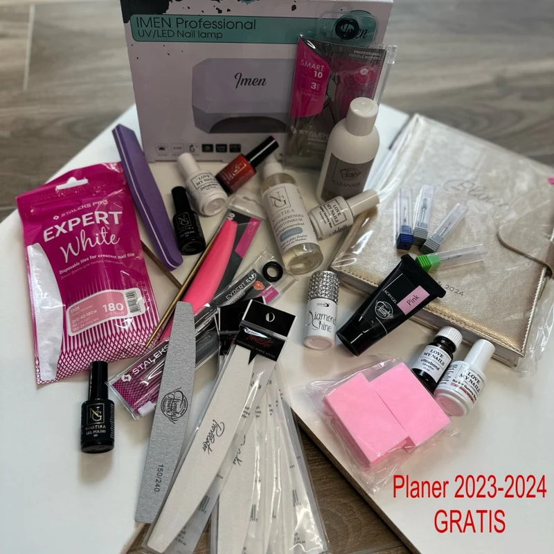 Starter Set 'Gel Polish' von Viktoria Strikunow (Planer 2023-2024 GRATIS)