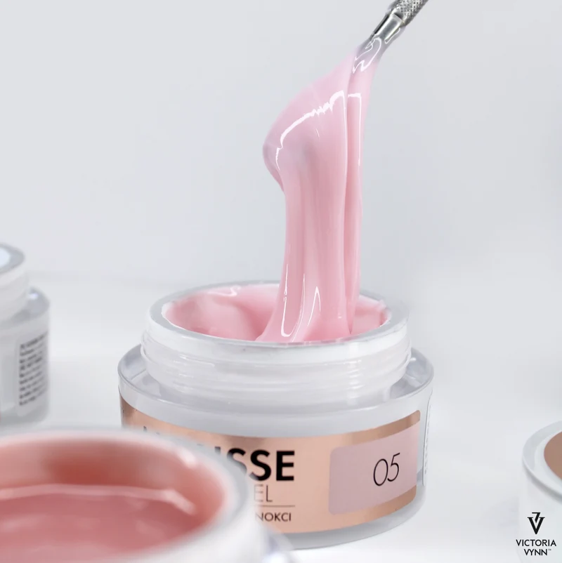 05 Baby Pink - MOUSSE SCULPTURE GEL 15 ml Victoria Vynn