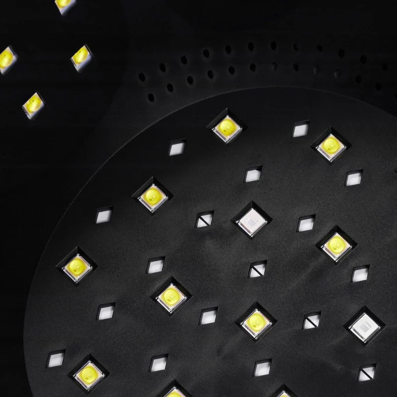 OCHO NAILS 8 BLACK - UV/LED Lampe 84W