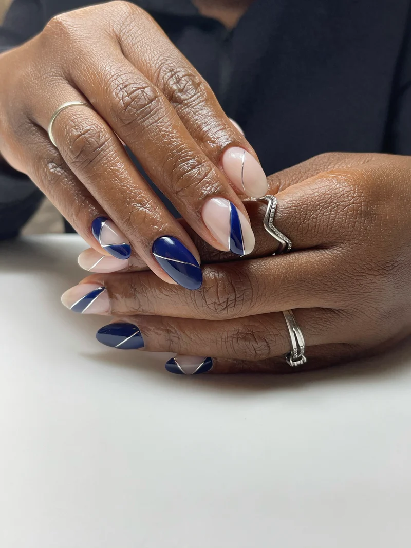 Haruyama Dark deep Blue gel nail polish 409