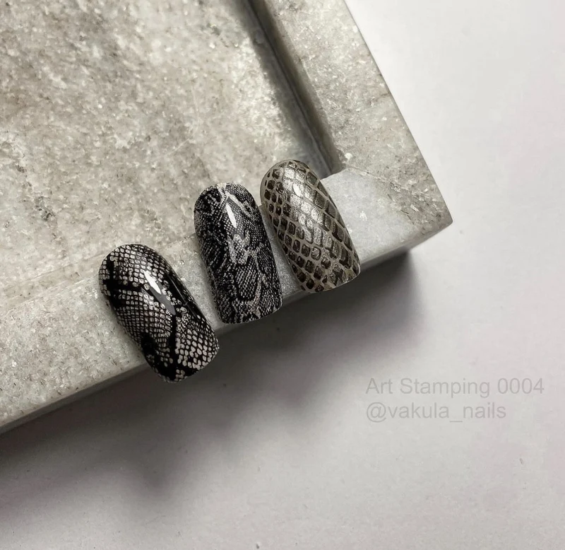 0004 by Vakula Matte stamping schablone + design blatt ART STAMPING