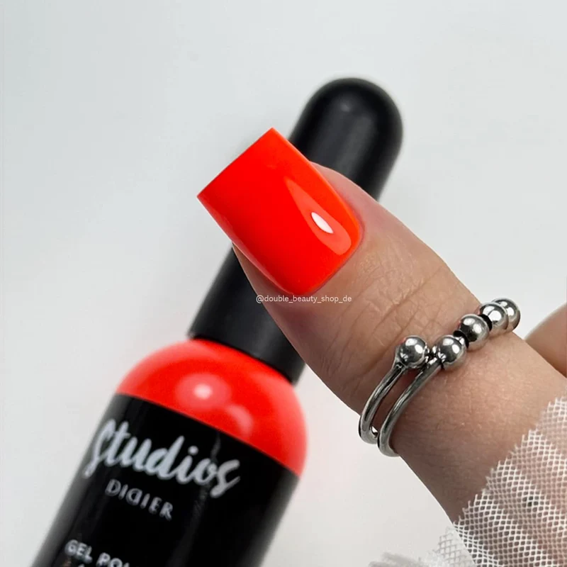 TOO HOT — UV Nagellack 8 ml STUDIOS DIDIER