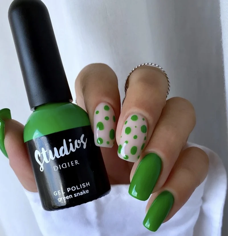 GREEN SNAKE — UV Nagellack 8 ml STUDIOS DIDIER