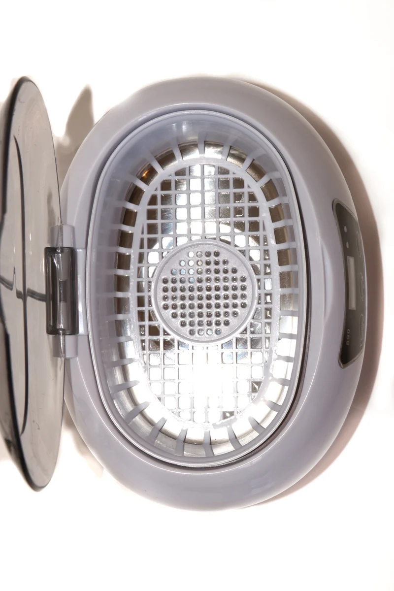 Ultrasonic cleaner for nail tools