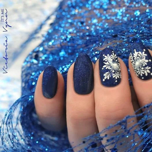 066 Night Watch — Gel polish Pure Creamy 8ml VICTORIA VYNN