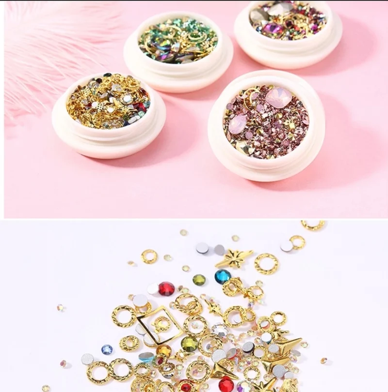Nailart Schmuck Set in verschiedenen Farben