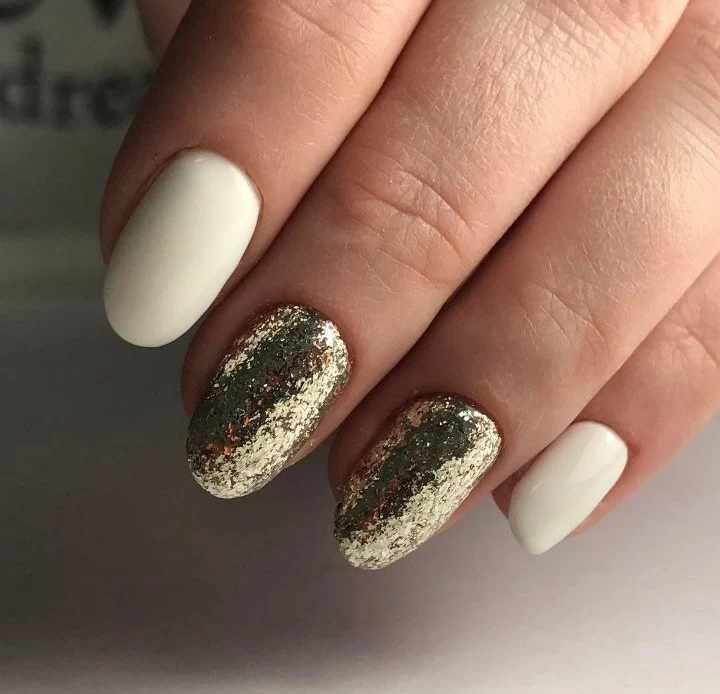 Glitter Flocken Folie silber von Laque