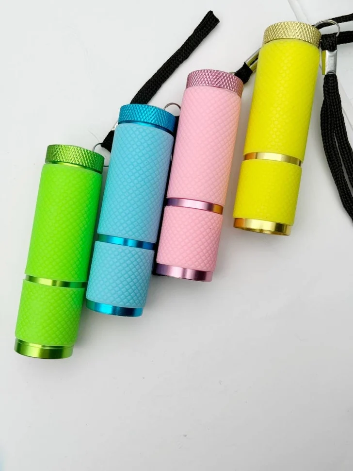 LED Lampe zum leichten Aushärten von Dualtips oder Nailart