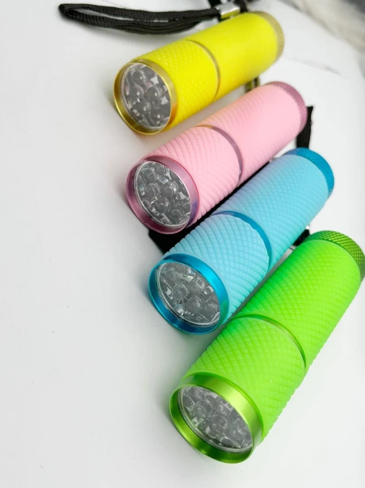 LED Lampe zum leichten Aushärten von Dualtips oder Nailart