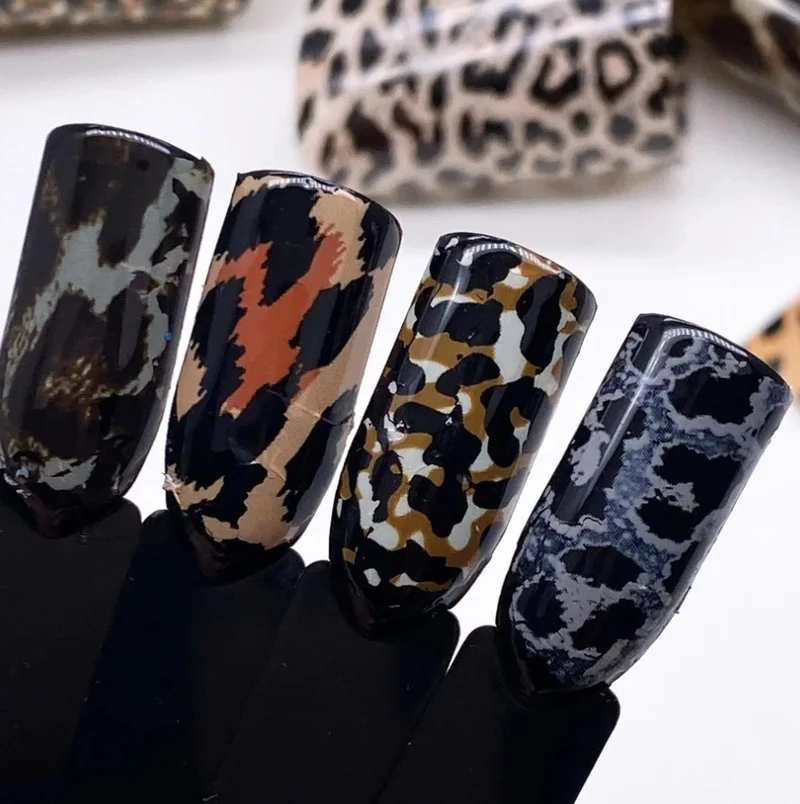 Transfer Folie 'Leopard' in verschiedenen Farben von ZOO Nail