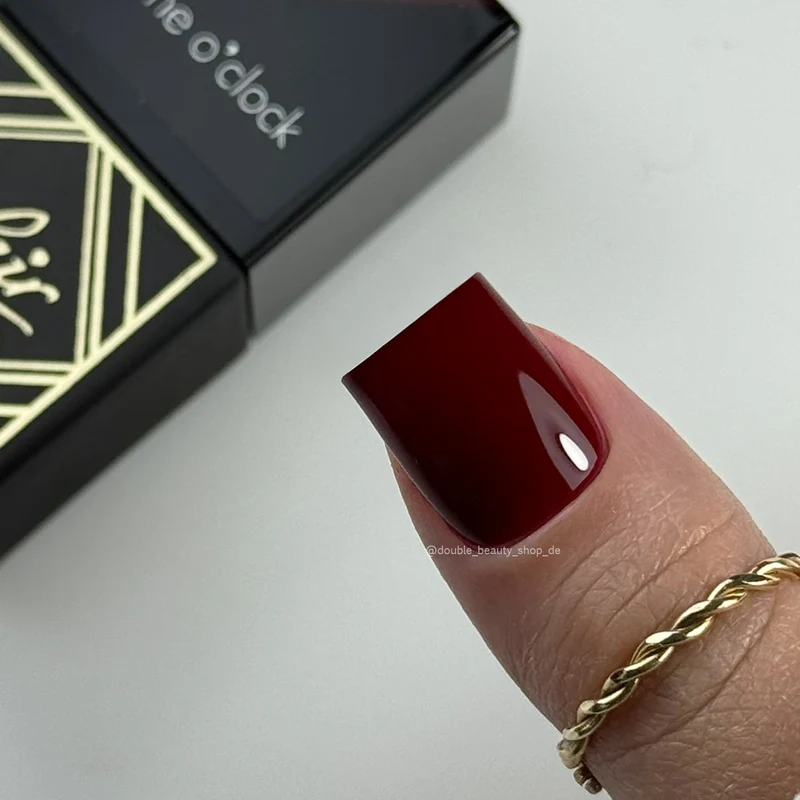 WINE O`CLOCK - UV Nagellack 7ml ECLAIR