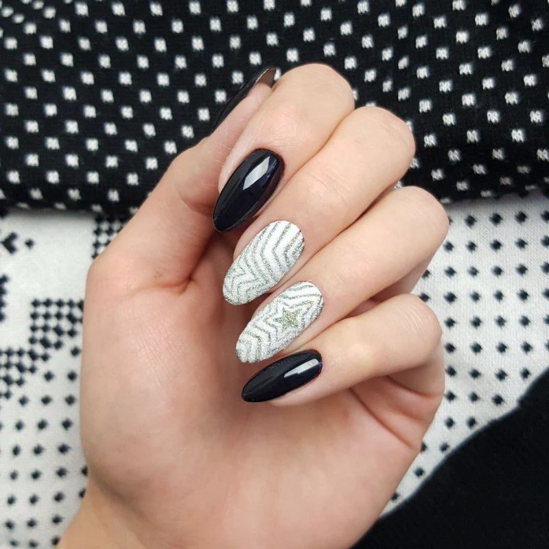 300 Perfect Black - UV Nagellack Semilac 7ml